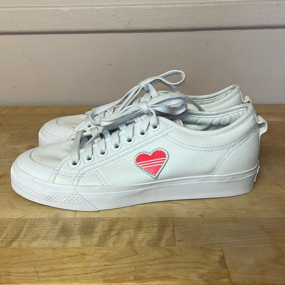adidas Shoes - Adidas Nizza Trefoil sneakers women’s size 10.5